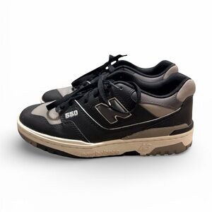 New Balance 550 Black and Gray Sneakers